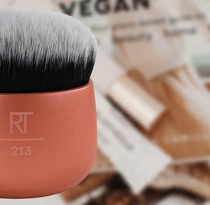 real-techniques-fondation-blender